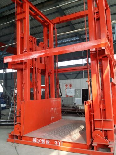工厂液压货梯 导轨式液压升降平台 钢结构仓库升降货梯